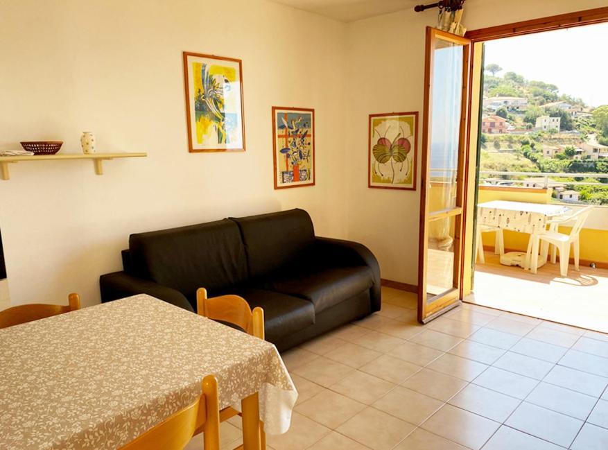 Capoliveri Appartamento Panoramico Con Terrazzo Exterior foto